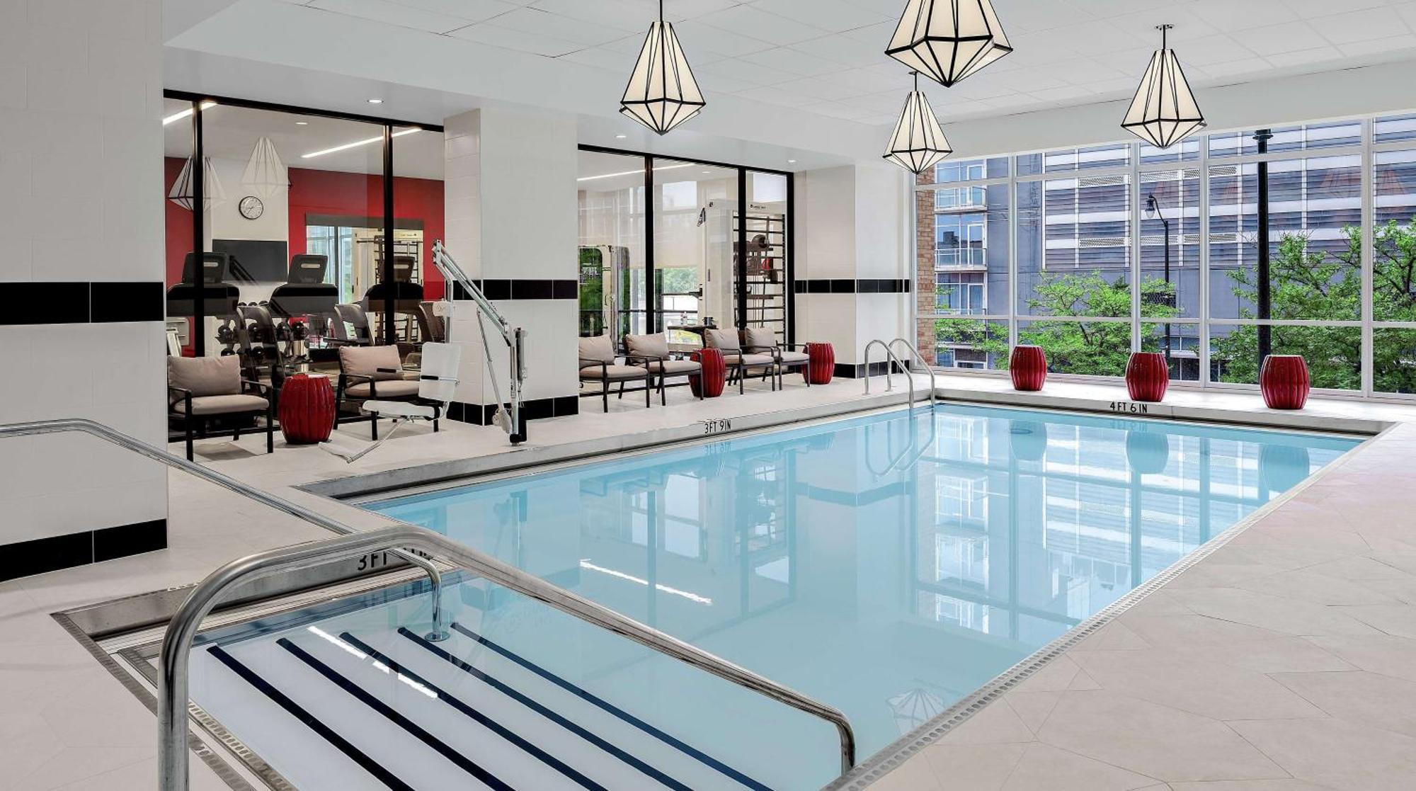 Hilton Garden Inn Chicago Mccormick Place Exterior foto
